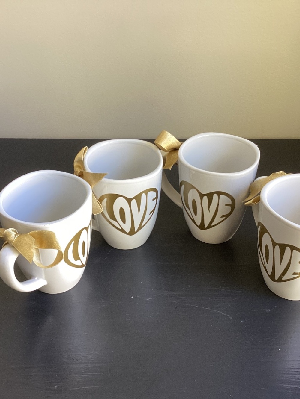 Set of 4, Royal Norfolk White n Gold Lettering “Love” Heart W/Gold Bow 12oz